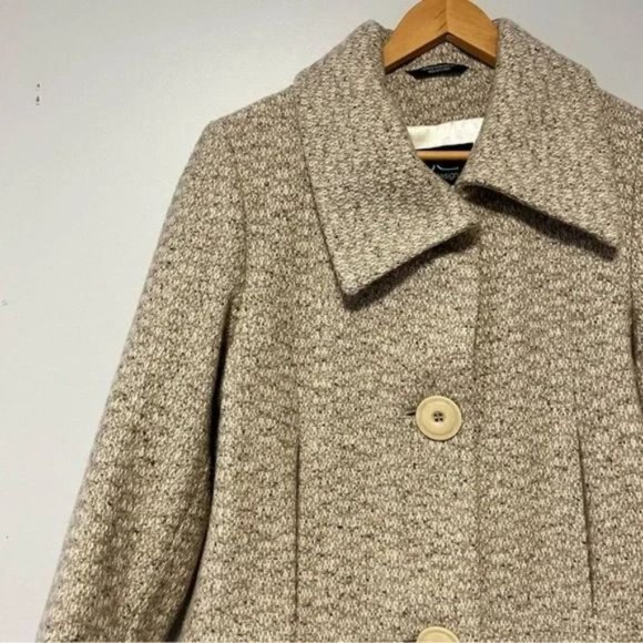 Vintage Made in Bulgaria Wool blend Oatmeal long peacoat size 10 US - Picture 8 of 10
